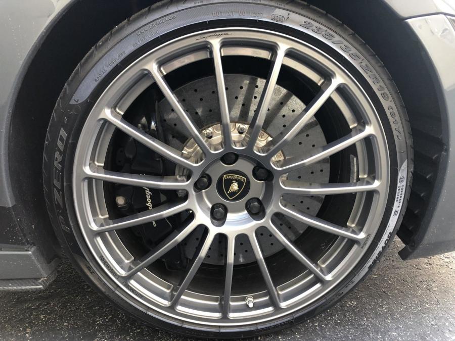 Колеса Lamborghini Gallardo Superleggera 2008 года  (фото 81 из 126)